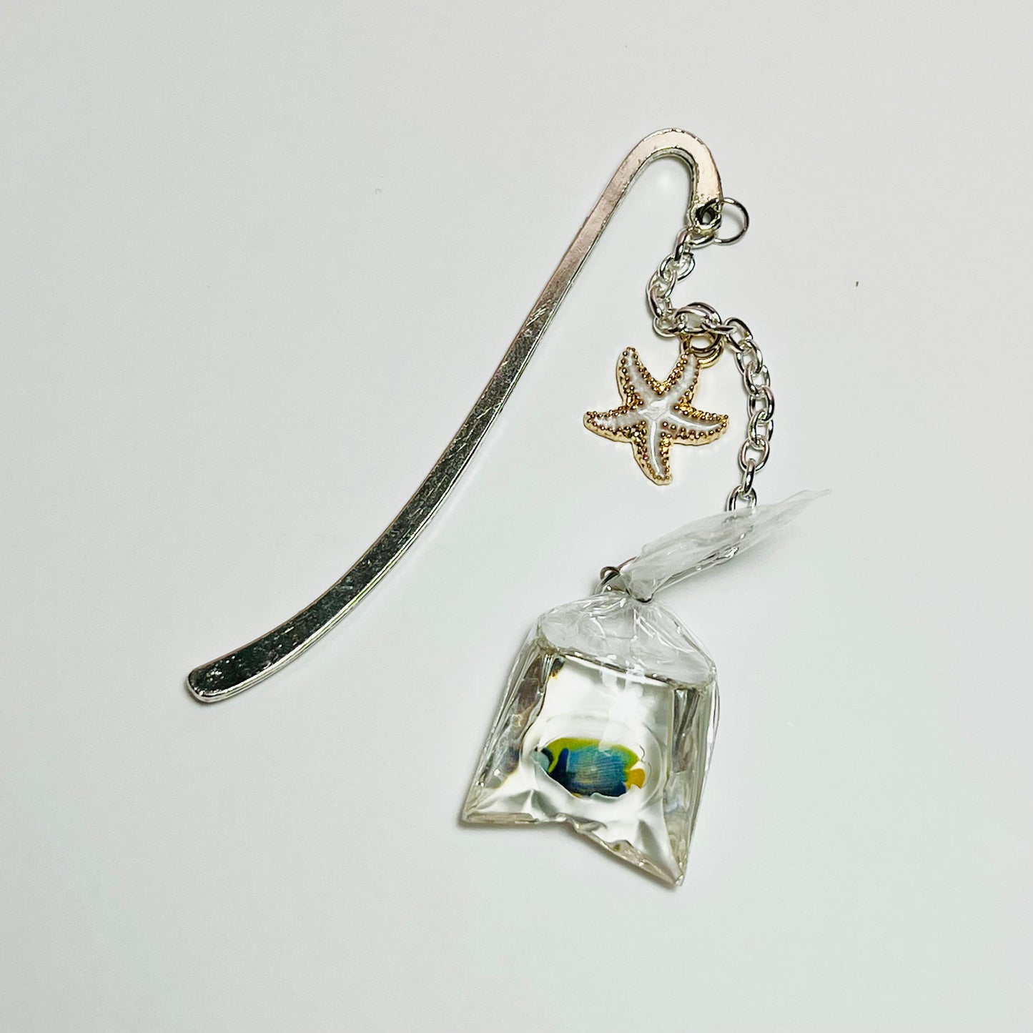 Escape The Tank! Silver MINI's